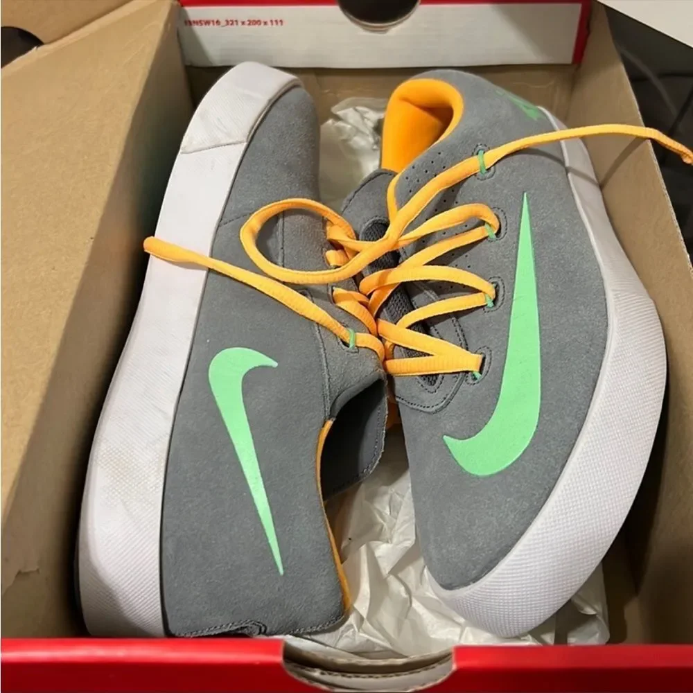 Nike KD Sneaker Shoes Size 7Y